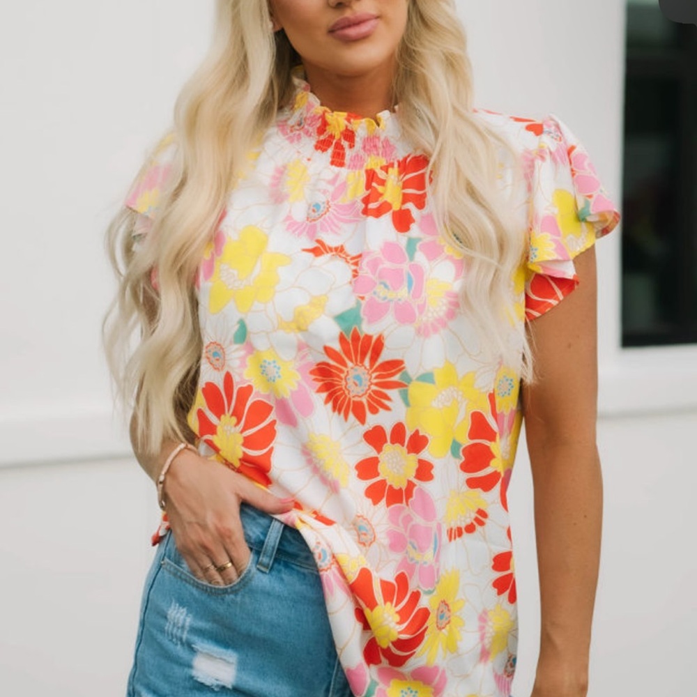 Floral Ruffle Sleeve Top